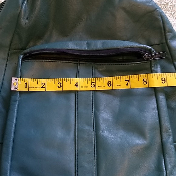 Vintage leather backpack bag! - Picture 11 of 12